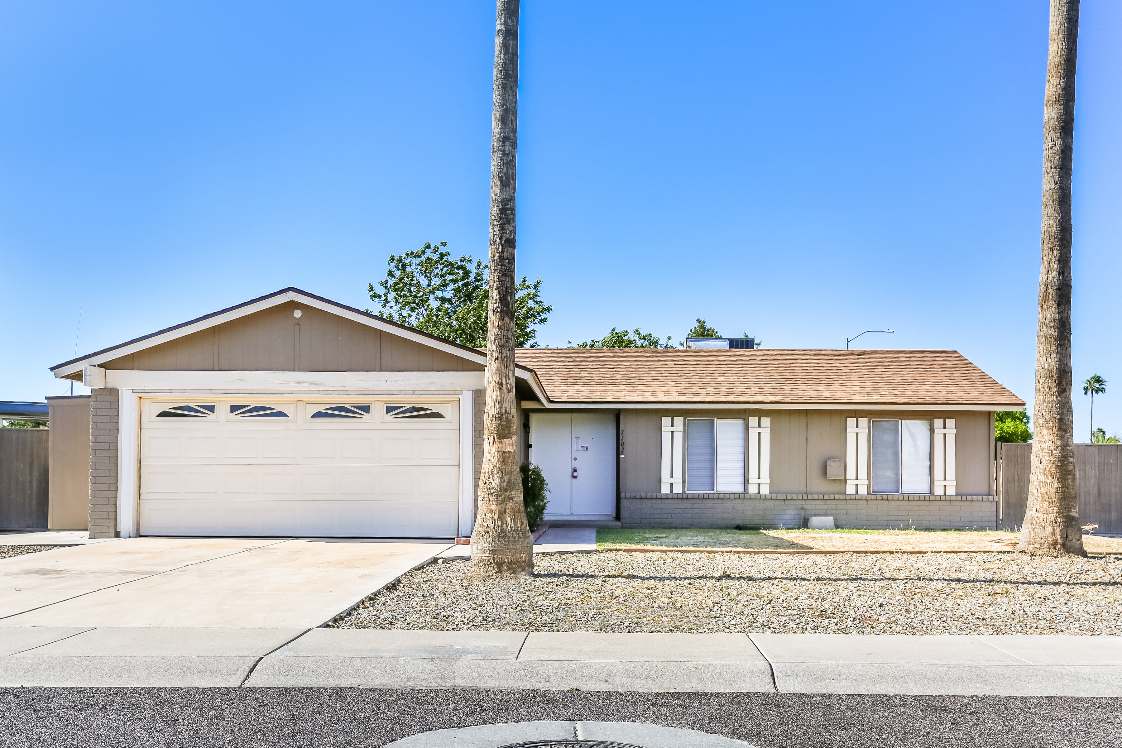 7102 W Carol Ave Peoria, AZ 85345